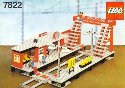 Dans le même style que le LEGO Gare ferroviaire (7822-1) | Brick Broker
