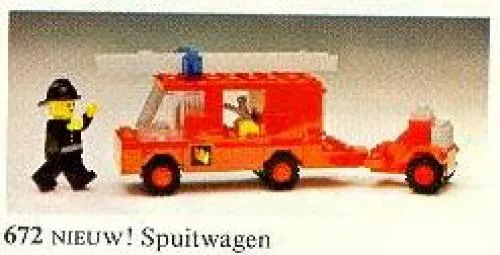 Dans le même style que le LEGO Fourgon d'urgence incendie (672-1) | Brick Broker