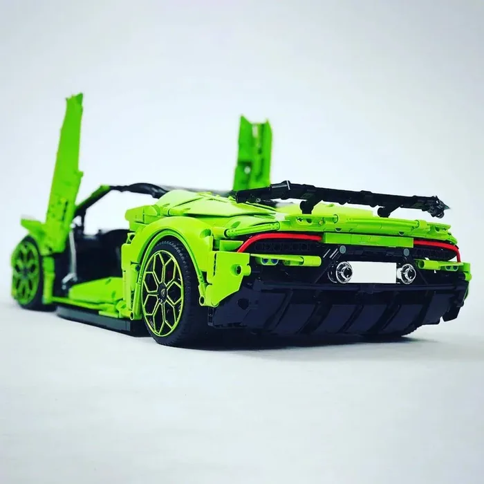 LesDiy Huracán Evo Spyder (LESDIY-3459999) - prix | Brick Broker