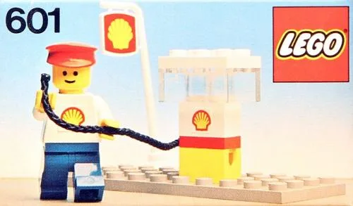 Dans le même style que le LEGO Pompe à Essence (601-1) | Brick Broker