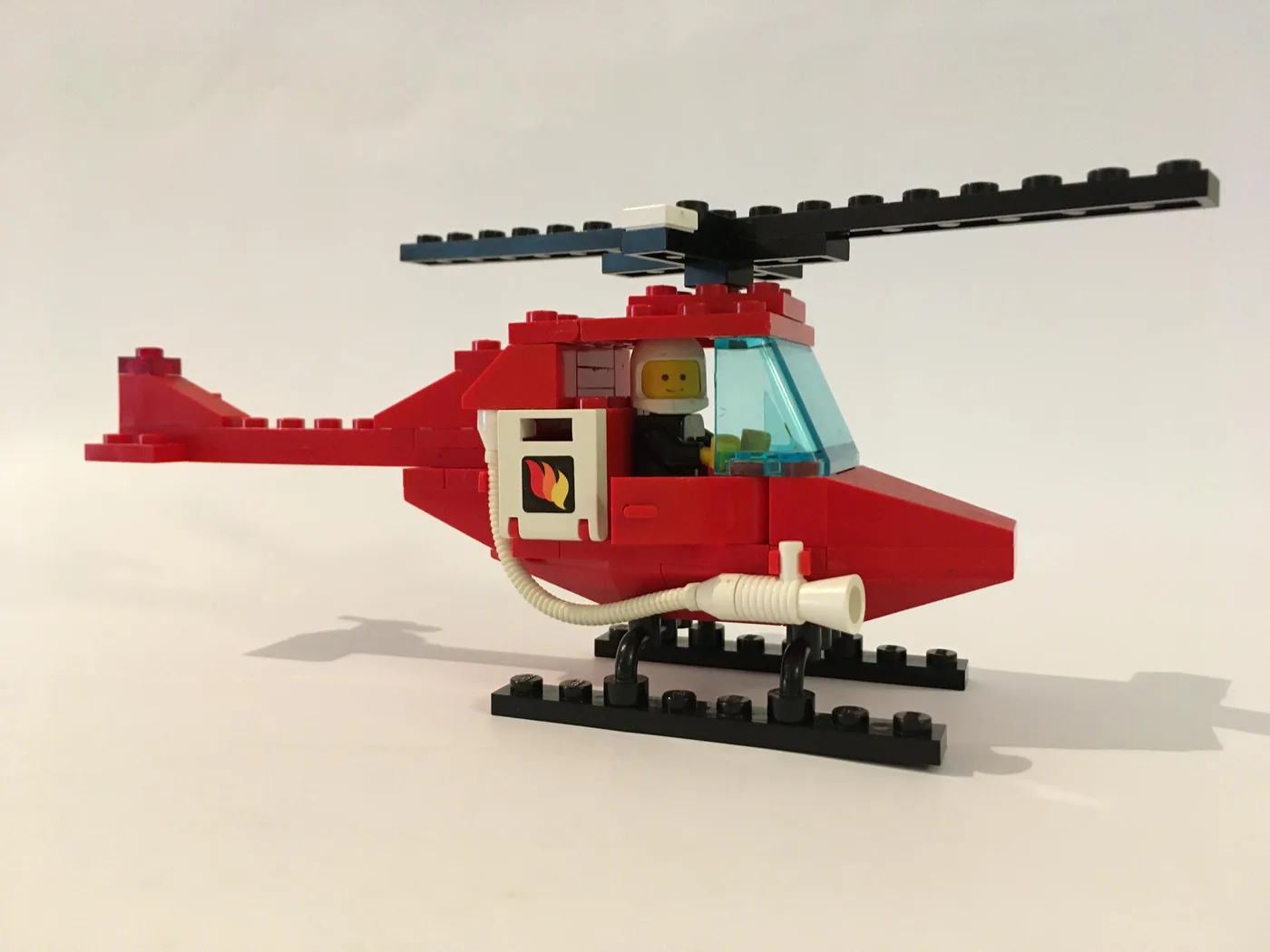 Dans le même style que le LEGO Hélicoptère de patrouille incendie (6657-1) | Brick Broker