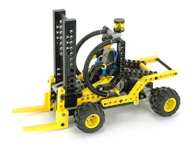 Dans le même style que le LEGO Chariot élévateur (8463-1) | Brick Broker