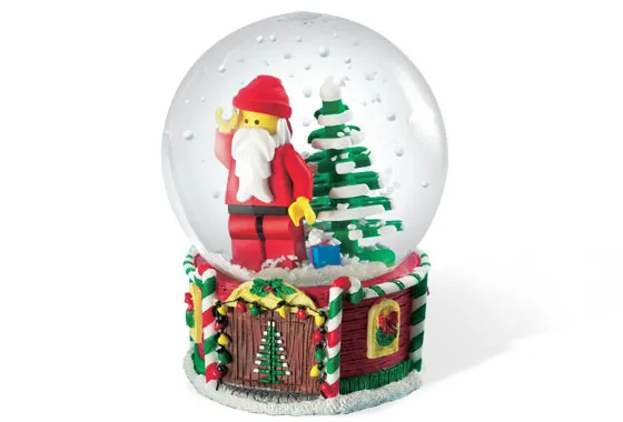 Dans le même style que le LEGO Boule à neige avec minifigurine de Père Noël (4287-1) | Brick Broker