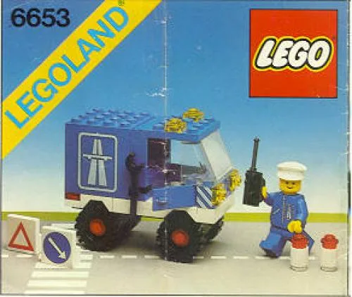 Dans le même style que le LEGO Fourgon d'urgence routière (6653-1) | Brick Broker
