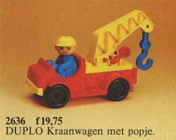 Dans le même style que le LEGO Camion de remorquage (2636-1) | Brick Broker