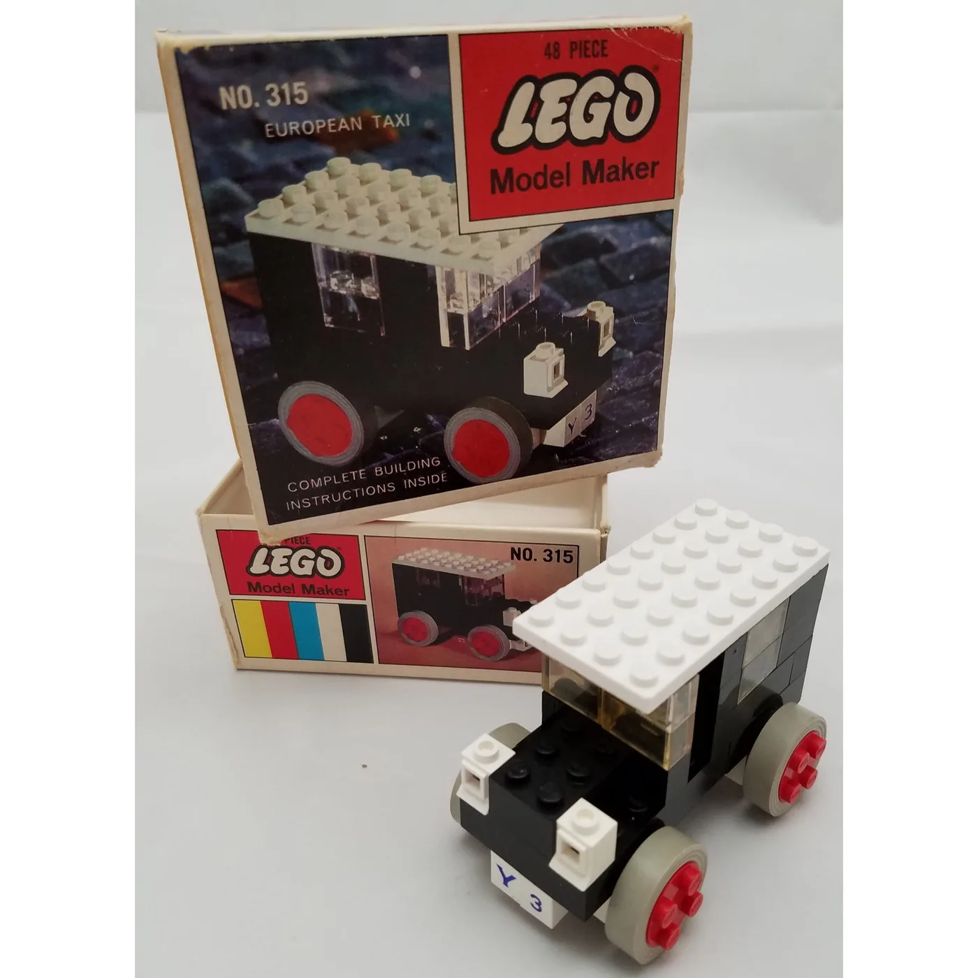Dans le même style que le LEGO Taxi européen (315-4) | Brick Broker