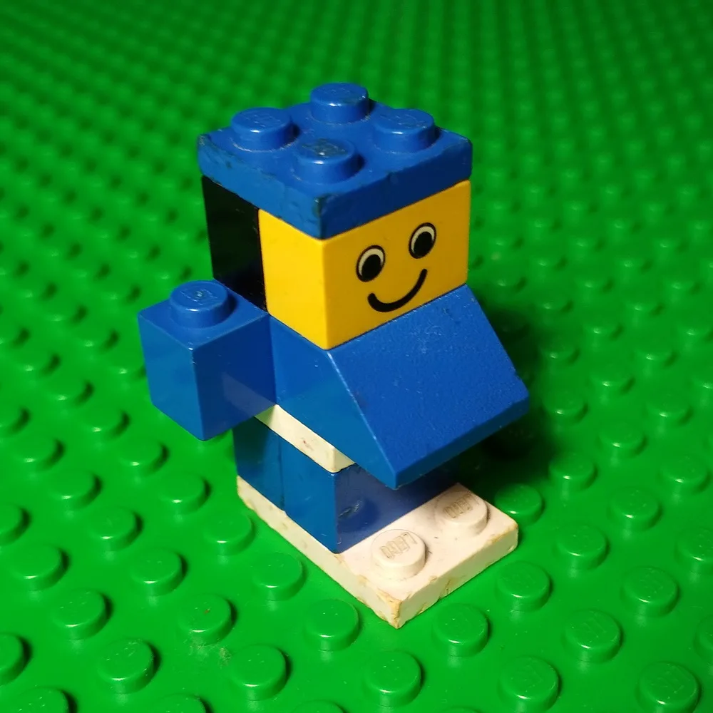 Dans le même style que le LEGO Ensemble de Noël (2874-1) | Brick Broker