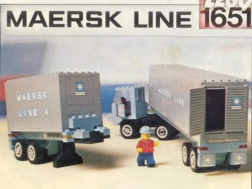 Dans le même style que le LEGO Camion porte-conteneurs Maersk Line (1651-2) | Brick Broker