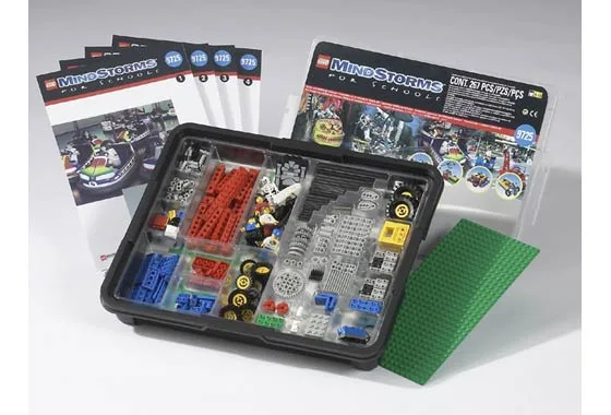 Dans le même style que le LEGO Kit Parc d'attractions ROBOLAB (9725-2) | Brick Broker