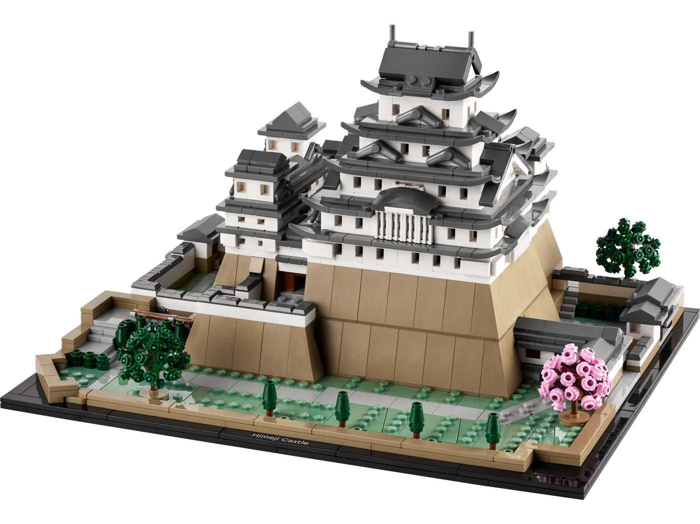 Dans le même style que le LEGO Château de Himeji (21060-1) | Brick Broker