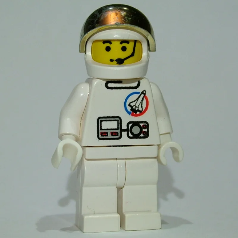 Astronaut, White, Helmet with Large Chrome Go… — minifigurine LEGO | Brick Broker