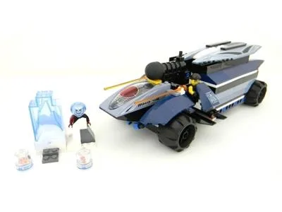 Dans le même style que le LEGO Centre de commande mobile (4746-1) | Brick Broker