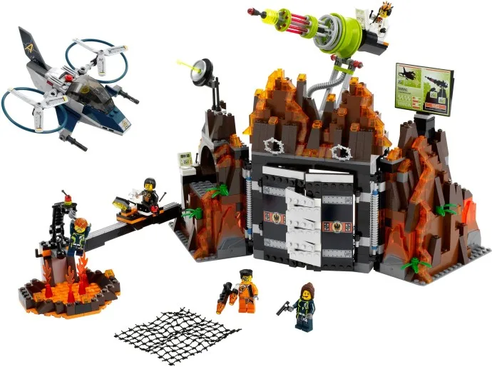 Dans le même style que le LEGO Mission 8 : Base du volcan (8637-1) | Brick Broker
