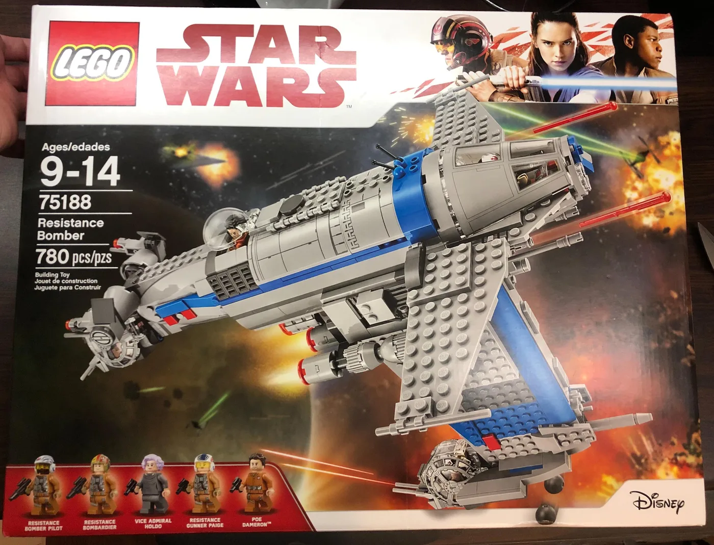 Dans le même style que le LEGO Bombardier de la Résistance (version Finch Dallow) (75188-2) | Brick Broker