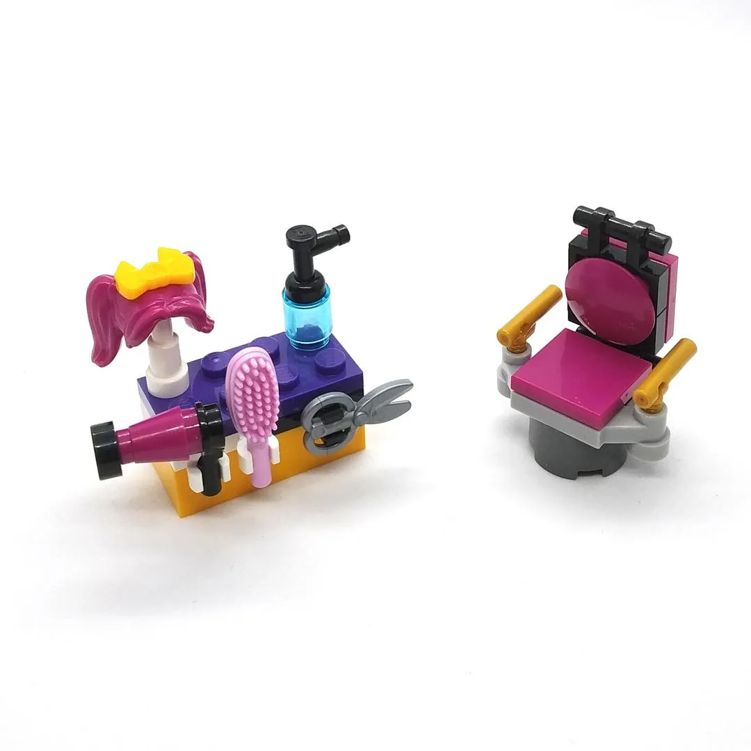 Dans le même style que le LEGO Salon de coiffure (562201-1) | Brick Broker