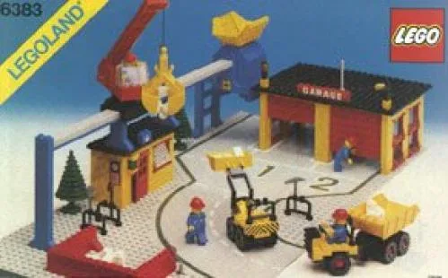 Dans le même style que le LEGO Centre des travaux publics (6383-1) | Brick Broker