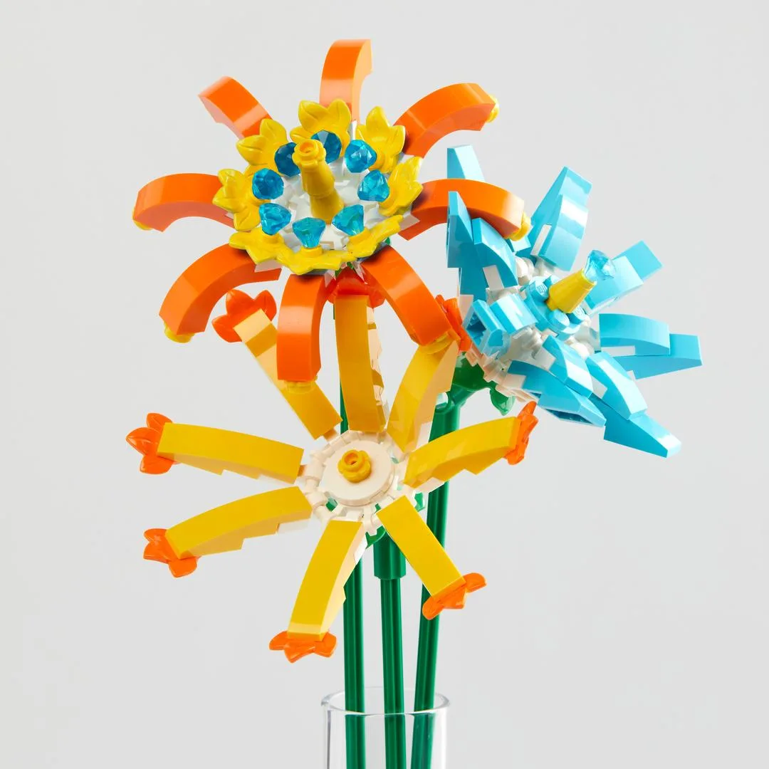 Dans le même style que le LEGO Pack de Fleurs Diamants Bleus (EG00167-1) | Brick Broker