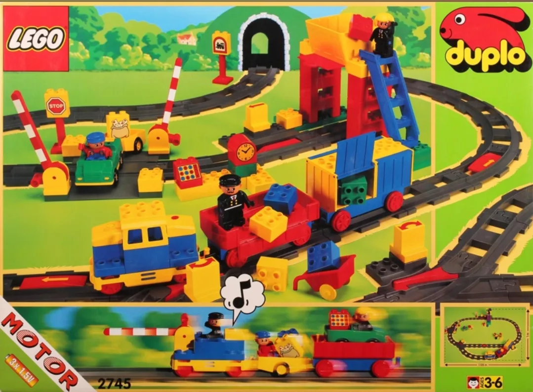 Dans le même style que le LEGO Ensemble de train électrique Deluxe (2745-1) | Brick Broker