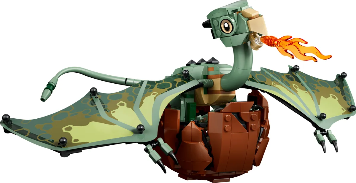 Dans le même style que le LEGO Norbert : le bébé dragon de Hagrid (76477-1) | Brick Broker