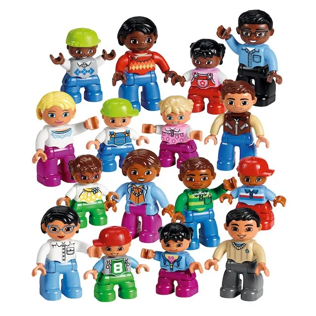 Dans le même style que le LEGO Ensemble Personnes du Monde (45011-1) | Brick Broker