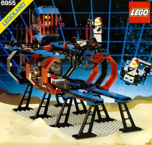 Dans le même style que le LEGO Base d'isolation spatiale sécurisée (6955-1) | Brick Broker