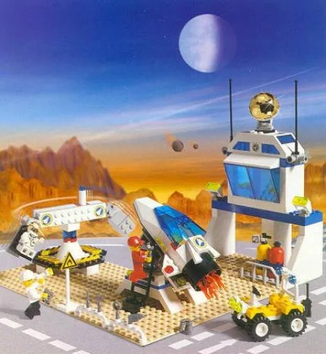 Dans le même style que le LEGO Station de simulation spatiale (6455-1) | Brick Broker