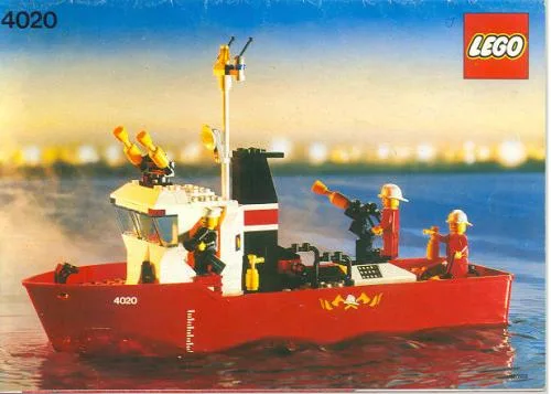 Dans le même style que le LEGO Bateau de lutte contre les incendies (4020-1) | Brick Broker