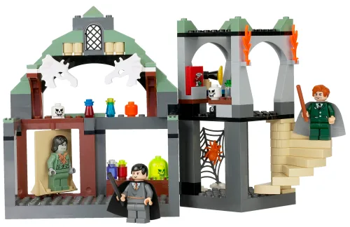 Dans le même style que le LEGO La Salle de Classe du Professeur Lupin (4752-1) | Brick Broker