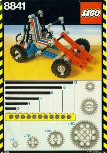 Dans le même style que le LEGO Racing du désert (8841-1) | Brick Broker